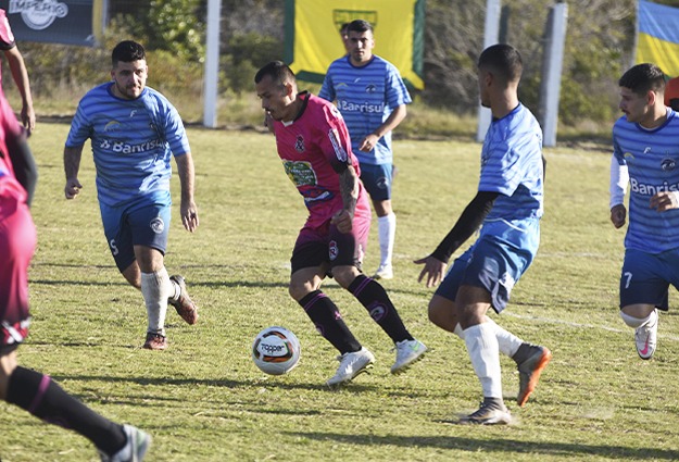 Imbé- Campeonato Municipal de Futebol de Campo iniciou no domingo