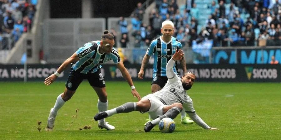 Nativoos Esportes – Grêmio faz uma ótimo primeiro tempo, mas leva virada nos acréscimos e perde por 3 x 2 no retorno à Arena