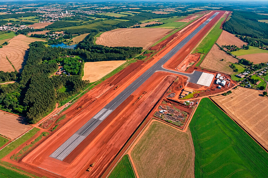 Novo aeroporto de Santa Rosa chega a 80% de execução e entra na fase de acabamentos